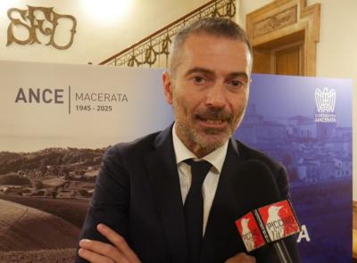 Enrico Crucianelli si autosospende da presidente, Ance Macerata: "Profondo senso di responsabilità"