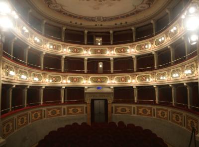 Teatro Apollo di Mogliano, si alza il sipario sulla stagione 2026/2027: aprono Cesare Bocci e Vittoria Belvedere