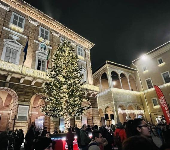 Natale 2022 a Macerata. Ecco le cinque attività più emozionanti da fare durante le festività