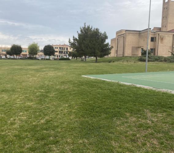 Morrovalle, un campo da beach volley al parco Pegaso: potrà essere utilizzato anche di notte