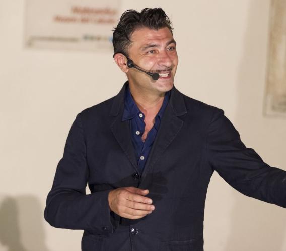Festival Storie: a Sant'Angelo in Pontano arriva Piero Massimo Macchini Festival Storie: a Sant'Angelo in Pontano arriva Piero Massimo Macchini