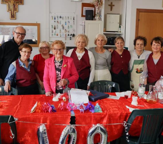 Maria Coluccini spegne 100 candeline: è festa a Pollenza