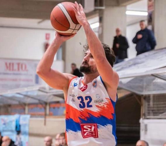 Serie B, l'Attila Basket supera il Bramante Pesaro: 2 punti d'oro in ottica playoff