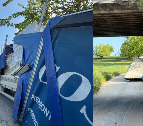 Montecosaro, autocarro resta incastrato nel sottopasso ferroviario Montecosaro, autocarro resta incastrato nel sottopasso ferroviario