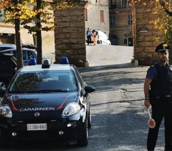 Detenzione e spaccio di droga: arrestato 50enne a Loro Piceno