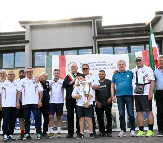 Castelraimondo, assegnati i titoli tricolore della ruzzola a squadre: vincono Rigali, Marischio ed Esanatoglia Castelraimondo, assegnati i titoli tricolore della ruzzola a squadre: vincono Rigali, Marischio ed Esanatoglia