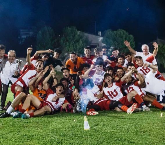 Aurora Treia regina del Carlini-Orselli: trionfo ai rigori contro il Trodica, tra emozioni e grande fair play (VIDEO) Aurora Treia regina del Carlini-Orselli: trionfo ai rigori contro il Trodica, tra emozioni e grande fair play (VIDEO)