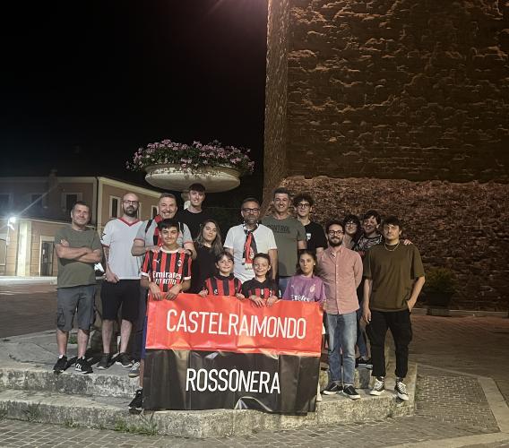 Sale la febbre rossonera: costituito il "Milan Club Castelraimondo" Sale la febbre rossonera: costituito il "Milan Club Castelraimondo"