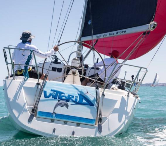 “Vittoria” di nome e di fatto: lo scafo di Paolucci trionfa alla Civitanova-Sebenico “Vittoria” di nome e di fatto: lo scafo di Paolucci trionfa alla Civitanova-Sebenico