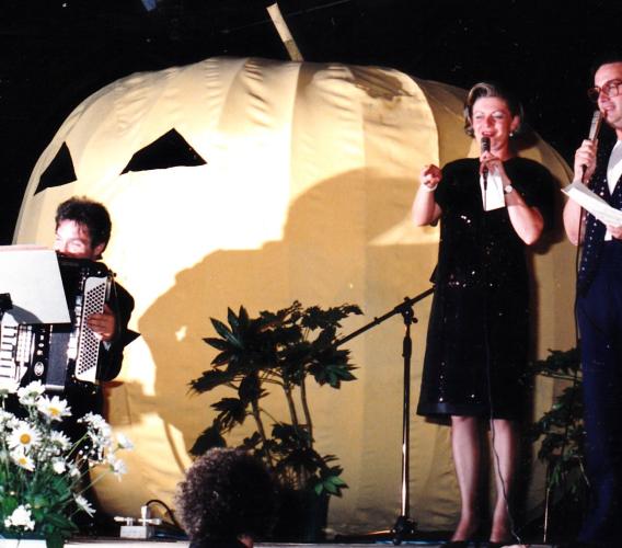 Mogliano Canta festeggia 30 anni: oltre 40 artisti sul palco il 26 e 27 luglio Mogliano Canta festeggia 30 anni: oltre 40 artisti sul palco il 26 e 27 luglio
