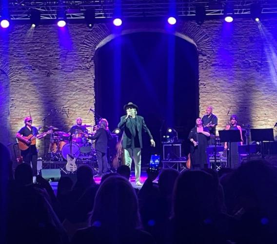De Gregori emoziona Macerata a suon di "verità svelate": 50 anni di Rimmel allo Sferisterio
