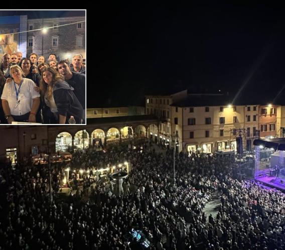 Matelica, 5mila persone in piazza per Le Vibrazioni in concerto
