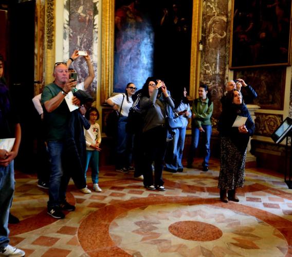 Le Giornate FAI a Macerata: Palazzo Buonaccorsi Rivive con gli Studenti della Bramante Pannaggi Le Giornate FAI a Macerata: Palazzo Buonaccorsi Rivive con gli Studenti della Bramante Pannaggi