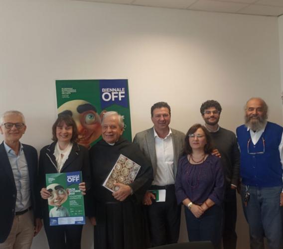 Tolentino pronta a sorridere con "Biennale Off": due giorni di arte, musica e umorismo in città Tolentino pronta a sorridere con "Biennale Off": due giorni di arte, musica e umorismo in città