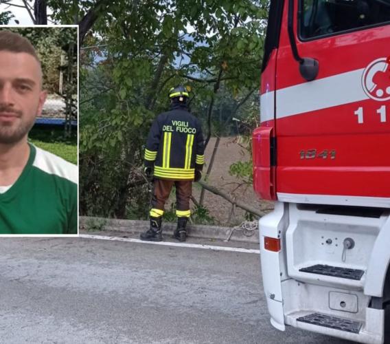 Tragedia a San Severino, auto finisce in un dirupo: muore giovane di 28 anni Tragedia a San Severino, auto finisce in un dirupo: muore giovane di 28 anni
