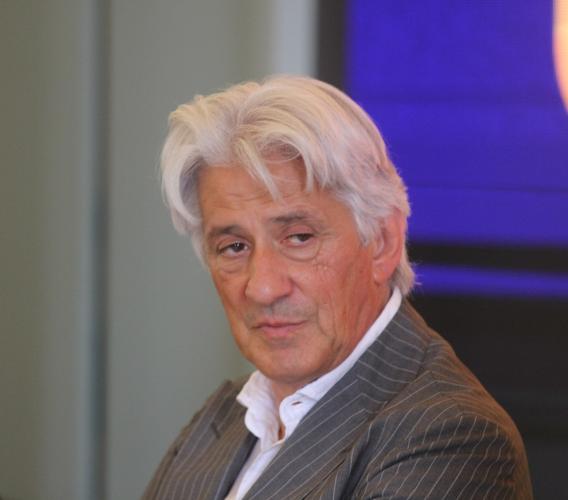 Il Centrodestra e il "Fattore P": Parcaroli affonda il consenso