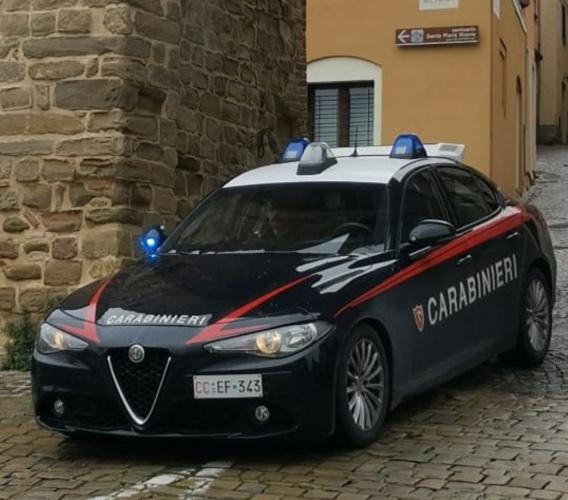 Maxi controllo a Tolentino: droga sequestrata e una denuncia per guida senza patente