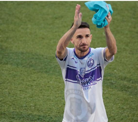 Daniele Ferretti, gol al volo e il Montefano vola: "A 39 anni mi diverto ancora. Non ci poniamo limiti"