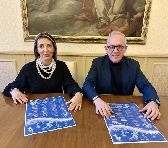 Natale 2025 a Civitanova, oltre 100 eventi tra pista sul ghiaccio e Città dei presepi. Torna il Capodanno in piazza
