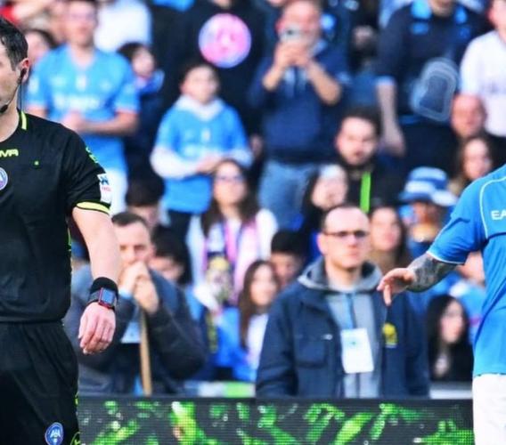 Sacchi designato per Napoli–Cagliari: l'arbitro maceratese torna al Maradona per gli ottavi di Coppa Italia