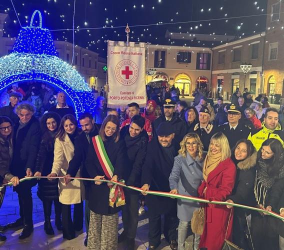 Potenza Picena, inaugurata la nuova piazza Matteotti. Tartabini: "Un'opera attesa, fortemente voluta"