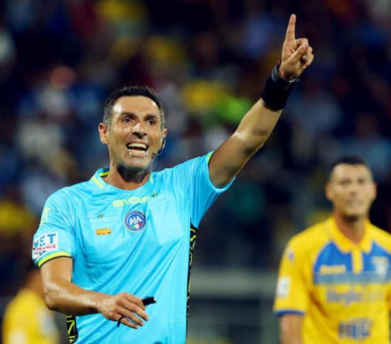 Scontro salvezza in Serie A, arbitra Sacchi: il fischietto maceratese designato per Lecce-Pisa