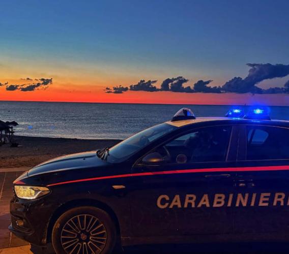 Civitanova, giravano armati di tirapugni e un coltello da 19 cm: due 19enni denunciati