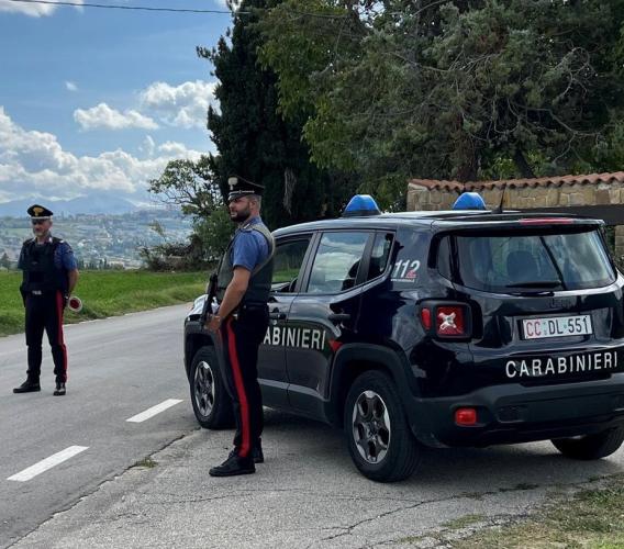 Fiuminata, si fingono polacchi per sfuggire ai controlli: in realtà erano rumeni e pregiudicati