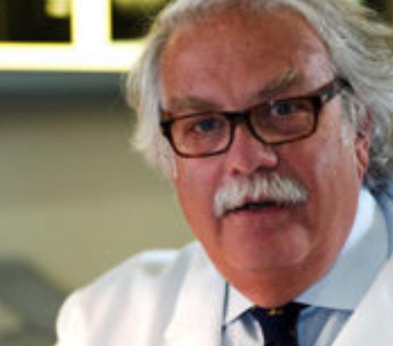 Emorroidi e stitichezza: quando è necessario rivolgersi al proctologo