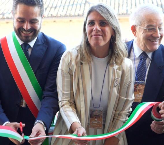I polittici dei Crivelli tornano al pubblico: apre la mostra nella Pinacoteca di Monte San Martino