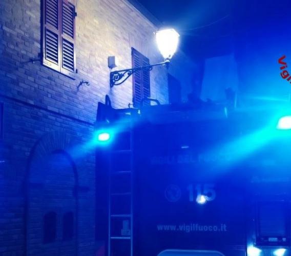 Principio d'incendio in una Rsa a Treia, nessun ferito o intossicato
