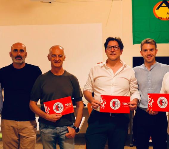 Camerino Calcio, al via il corso del presidente Bottacchiari: mister Fondati in panchina e comitato per i 100 anni