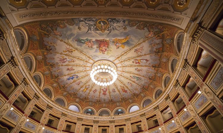 Tolentino, domani riapre il sipario del Teatro Nicola Vaccaj Tolentino, domani riapre il sipario del Teatro Nicola Vaccaj
