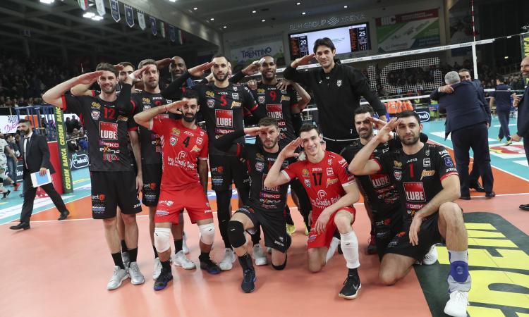 Lube Civitanova, si organizzano Pullman per la trasferta contro Sora di domenica Lube Civitanova, si organizzano Pullman per la trasferta contro Sora di domenica