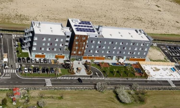 Al Cosmopolitan Hotel di Civitanova Marche una serata per festeggiare le donne