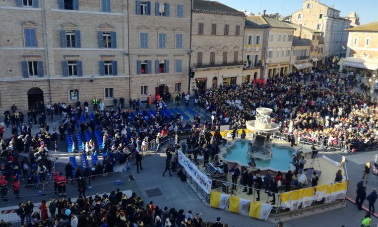 Cingoli, gli studenti dell’Ipseoa “Varnelli” a Loreto per incontrare il Santo Padre