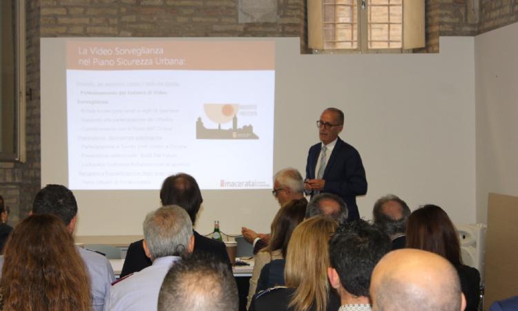 Macerata, sistemi di videosorveglianza urbana in rete: tavola rotonda dei Comuni