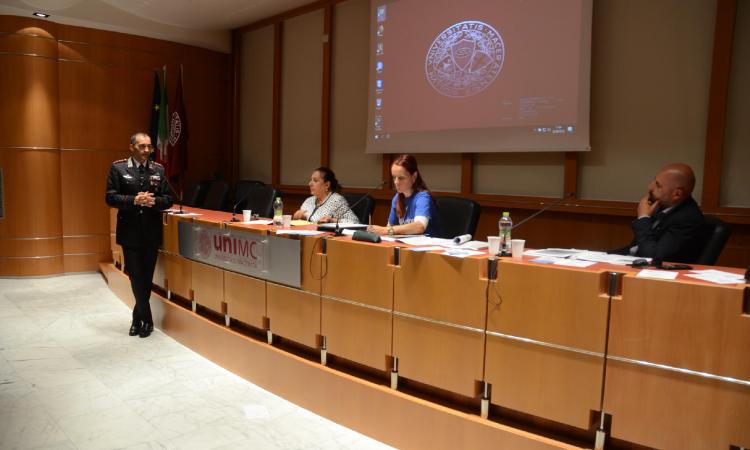 Macerata, 750 persone scomparse nella nostra regione: corso formativo per le Forze dell'Ordine Macerata, 750 persone scomparse nella nostra regione: corso formativo per le Forze dell'Ordine