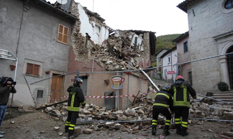 Marche, a cinque anni dal terremoto: ecco come sono cambiati i luoghi del disastro Marche, a cinque anni dal terremoto: ecco come sono cambiati i luoghi del disastro
