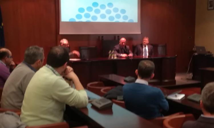 Camera di Commercio delle Marche on-line per l'estero: al via un nuovo servizio digitale Camera di Commercio delle Marche on-line per l'estero: al via un nuovo servizio digitale