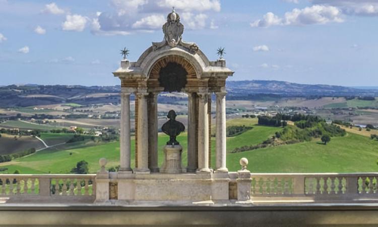Coronavirus, a Treia aumenta il numero dei contagiati e si registra anche una vittima Coronavirus, a Treia aumenta il numero dei contagiati e si registra anche una vittima