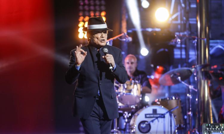 Macerata, Massimo Ranieri torna allo Sferisterio: porterà in Arena il nuovo show "Tutti i sogni ancora in volo"