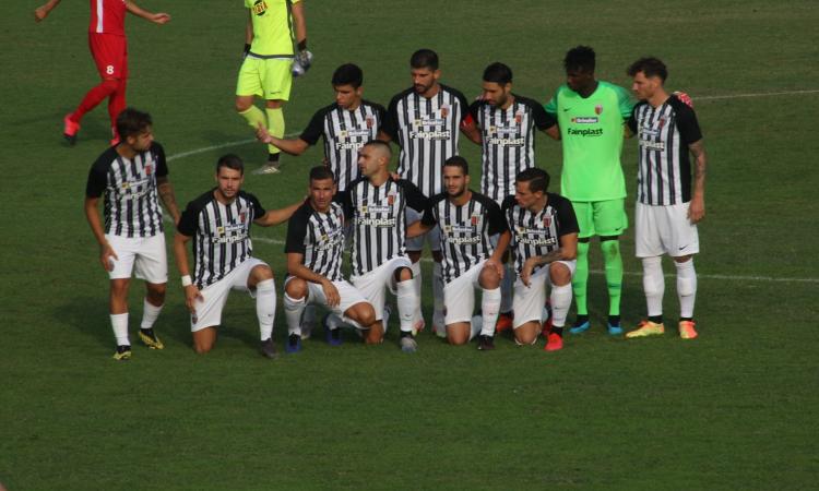 Un giocatore dell'Ascoli positivo al Covid-19: negativo il resto della squadra Un giocatore dell'Ascoli positivo al Covid-19: negativo il resto della squadra