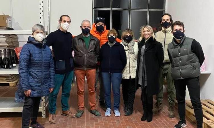 Macerata, pacchi natalizi per i più bisognosi: Fondazione Colonna e Banco Alimentare ancora insieme Macerata, pacchi natalizi per i più bisognosi: Fondazione Colonna e Banco Alimentare ancora insieme