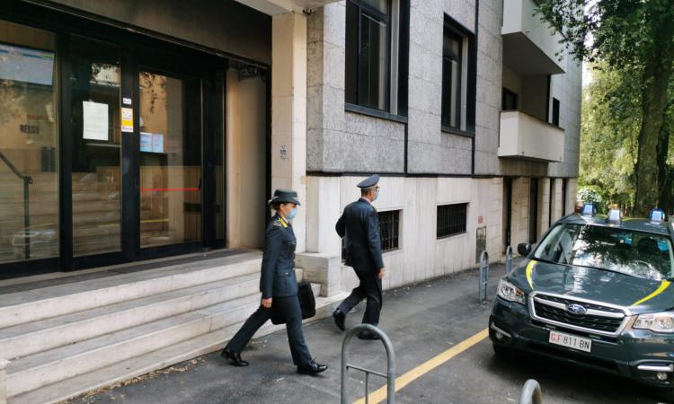 Denunciati 31 'furbetti' del reddito di cittadinanza in provincia di Macerata: sequestri per 200mila euro Denunciati 31 'furbetti' del reddito di cittadinanza in provincia di Macerata: sequestri per 200mila euro