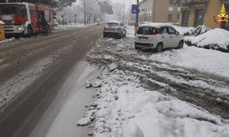 Sarà un fine settimana gelato nelle Marche: prevista neve a bassa quota Sarà un fine settimana gelato nelle Marche: prevista neve a bassa quota