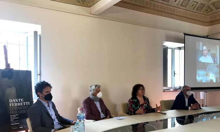 "Dante Ferretti, effimero per errore": l'immaginario del grande scenografo in mostra a Macerata "Dante Ferretti, effimero per errore": l'immaginario del grande scenografo in mostra a Macerata