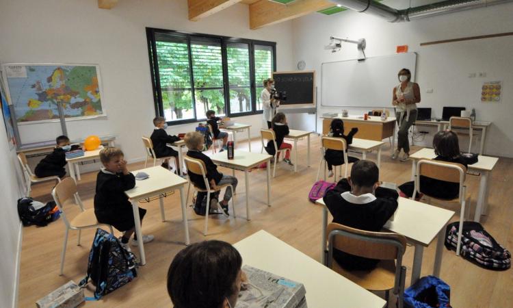 Scuola Marche, l'Usr pubblica gli esiti della mobilità per il nuovo anno: 16 dirigenti e 13 trasferimenti