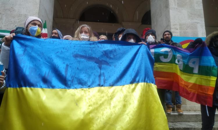 Ucraina, le Marche si mobilitano per accogliere i profughi Ucraina, le Marche si mobilitano per accogliere i profughi