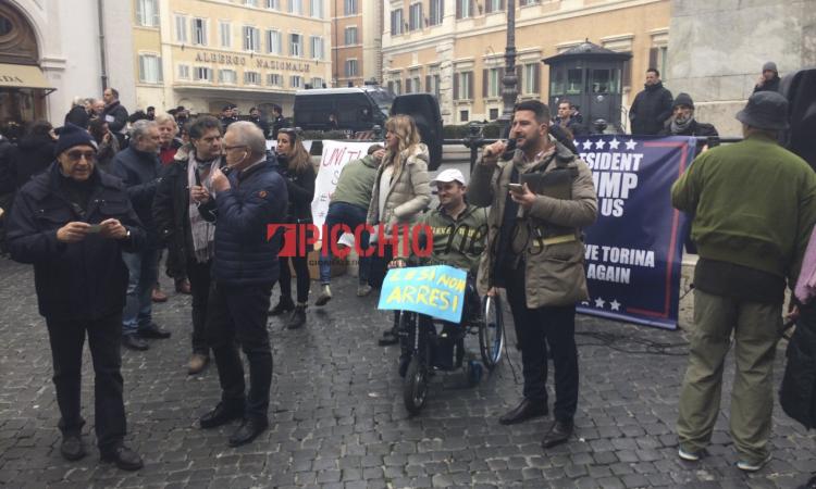 Manifestazione dei terremotati a Roma: in tanti in piazza contro la lentezza della burocrazia - VIDEO -